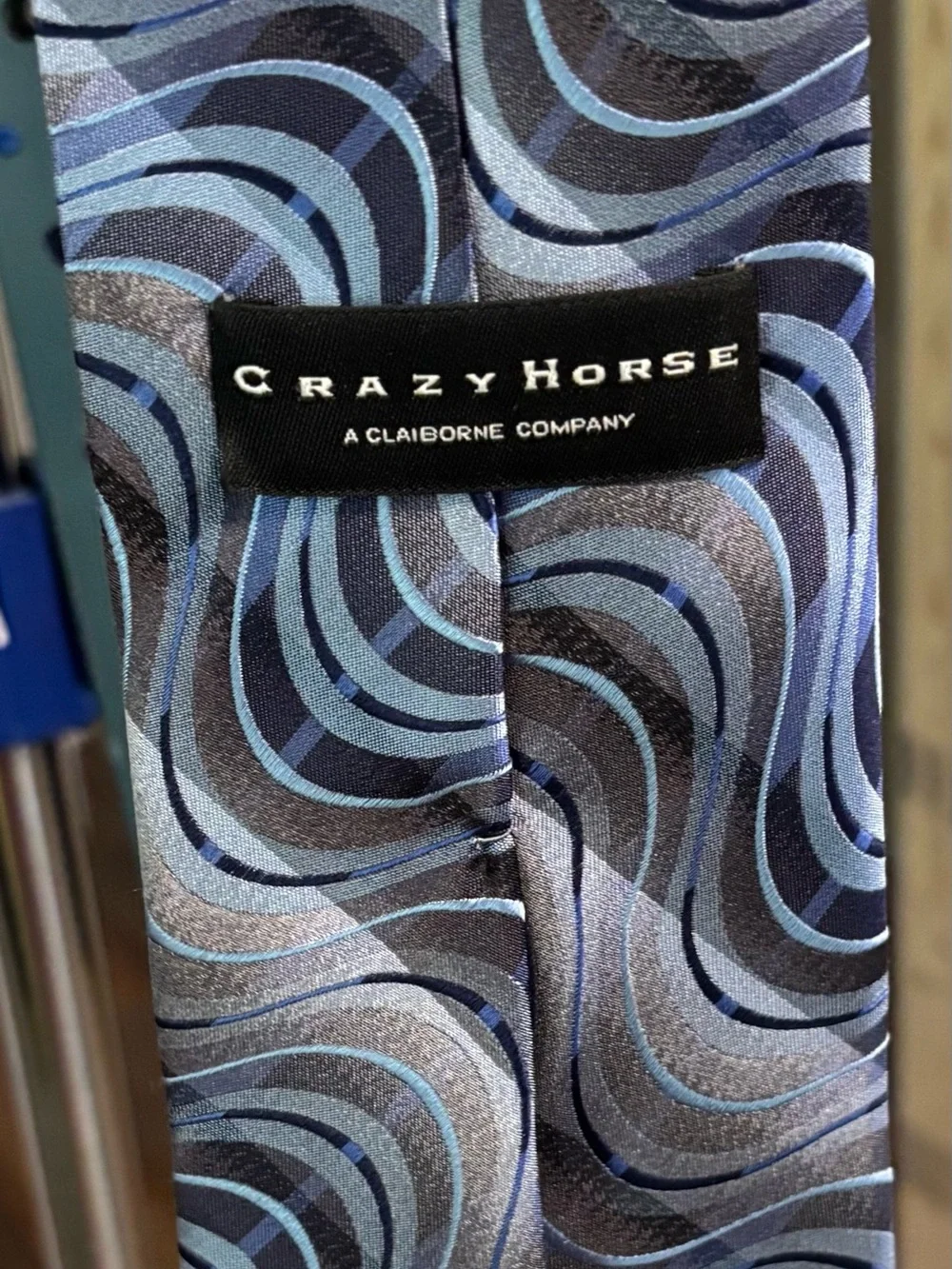 Liz Claiborne Crazy Horse Blue and Black Swirl Tie